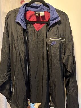 Nike Men’s Black Windbreaker with Blue Collar and Red Lining